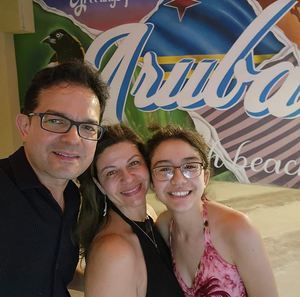 Meet your Posher, Ana